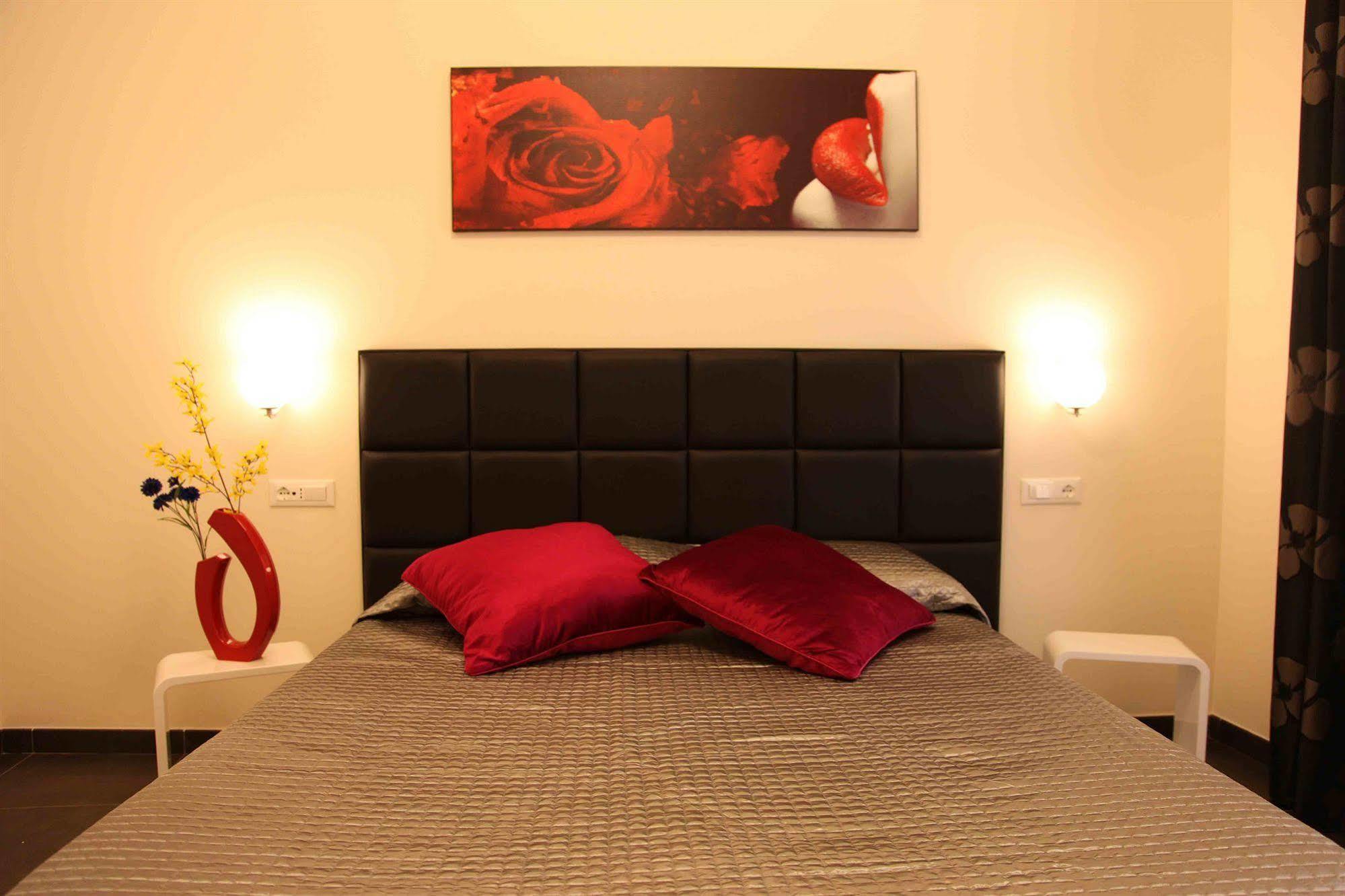 Deko Rome Bed & Breakfast Exterior foto
